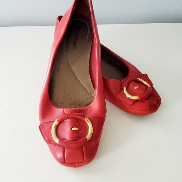 Bare Trap Red Leather Ballet Flats - Picture 1 of 7